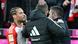 L'altercation entre le coach Nenad Bjelica et Leroy Sané L'altercation entre le coach Nenad Bjelica et Leroy Sané