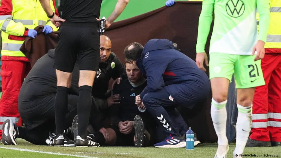 Bundesliga spectator unexpectedly stars as game official – DW – 01/27/2024 - Vimarsana News