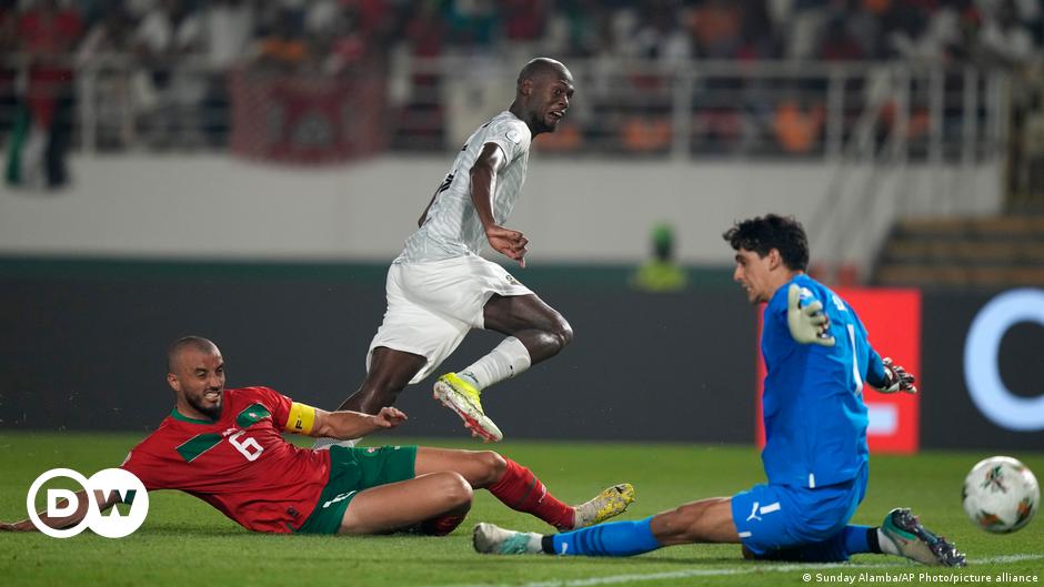 المغرب يودع كأس الأمم بخسارته أمام جنوب إفريقيا بثنائية