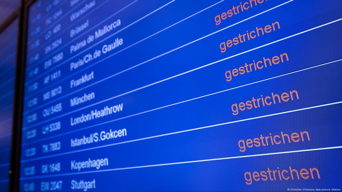 Πίνακας αναχωρήσεων στο Αμβούργο