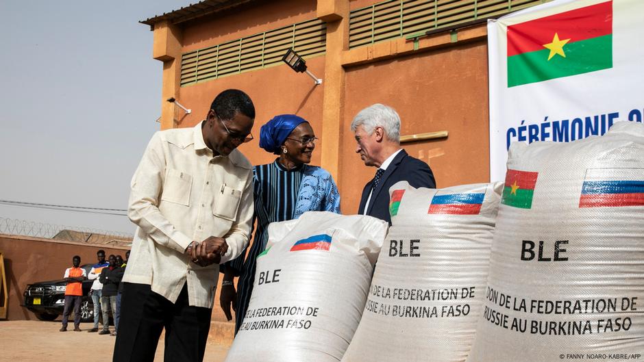 አፍሪቃውያን ተማሪዎች ለምን ወደ ሩሲያ ዩኒቨርሲቲውች ይሄዳሉ? አፍሪቃውያን ተማሪዎች ለምን ወደ ሩሲያ ዩኒቨርሲቲውች ይሄዳሉ?