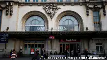 巴黎里昂火车站发生持刀砍人事件