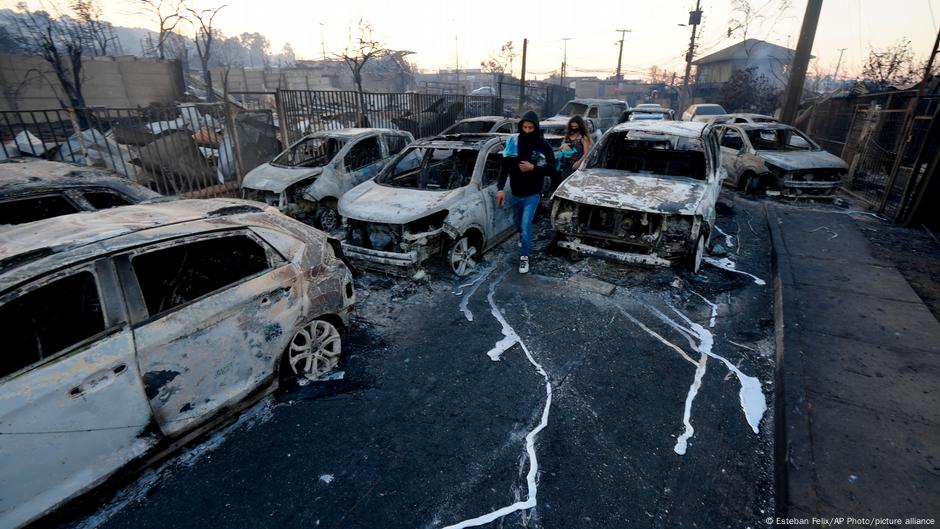 Catastróficos Incendios Dejan Al Menos 51 Muertos En Chile Dw 04 02