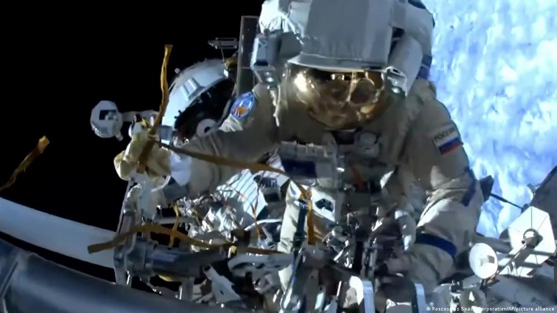 Oleg Kononenko en su misión en la Estación Espacial Internacional. Oleg Kononenko en su misión en la Estación Espacial Internacional.