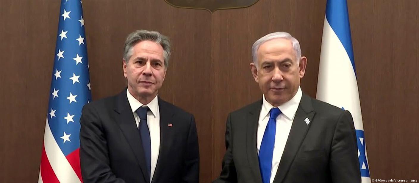 Opa bilan maxfiy kamera jinsiy aloqa Uyda haqiqiy jinsiy aloqa