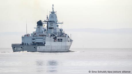 Γερμανική φρεγάτα αναχωρεί για την αποστολή "Ασπίδες"