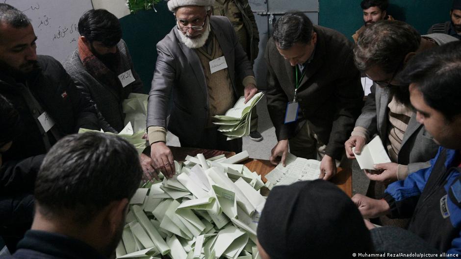 News kompakt: Westen fordert Untersuchung der Pakistan-Wahl