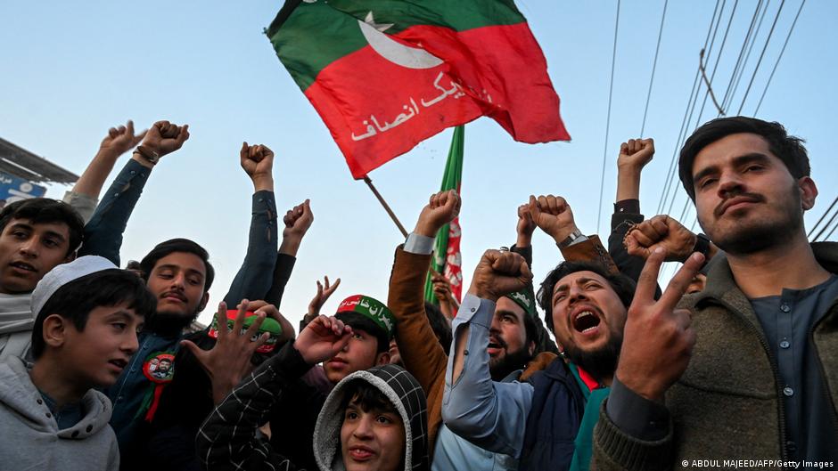 Opposition in Pakistan beansprucht Wahlsieg für sich