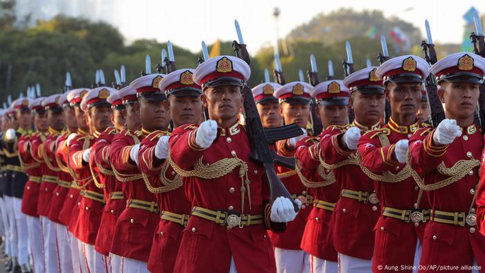 Por que o Sudeste Asiático é dominado por líderes militares?