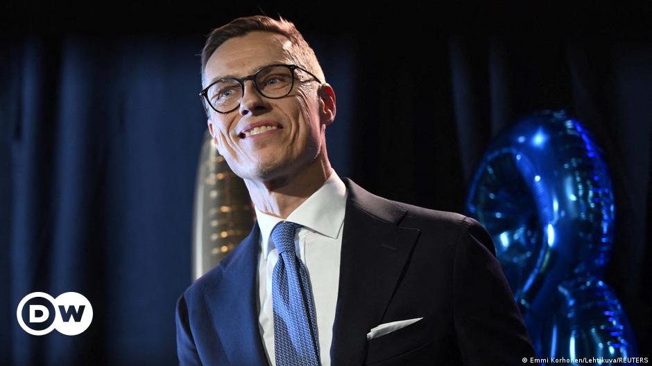 Alexander Stubb wins the presidential elections in Finland – DW – 02/11/2024