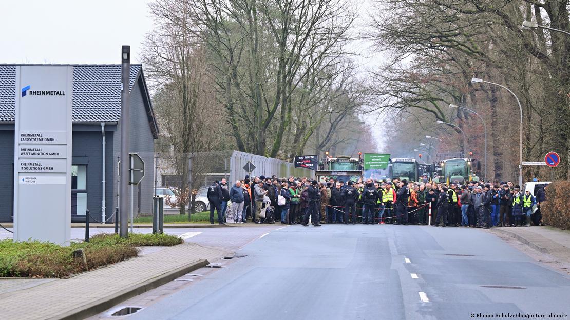Protesters outside the Rheinmetall facility in Unterlüss on February 12
