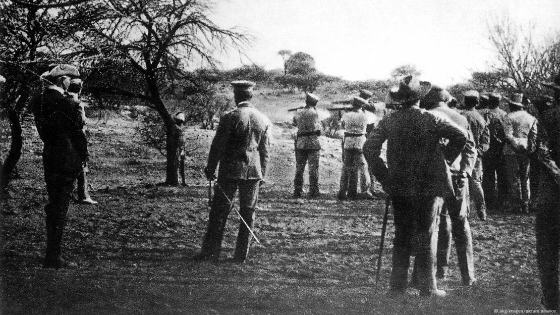 Расстрел вождя готтентотов немецкими колониальными войсками в 1896 году