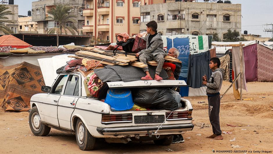 Israel-Hamas war: Netanyahu pledges 'powerful' Rafah action – DW – 02/14/2024 - Vimarsana News
