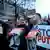 مظاهرة أمام السفارة الروسية في برلين احتجاجًا على وفاة المعارض الروسي البارز أليكسي نافالني في السجن (16.02.2024)