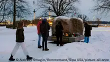 A spontaneous memorial at the Solovetsky Stone on Trinity Square in connection with the death of Alexei Navalny. 16.02.2024 Russia, St. Petersburg Photo credit: Aleksey Smagin/Kommersant/Sipa USA