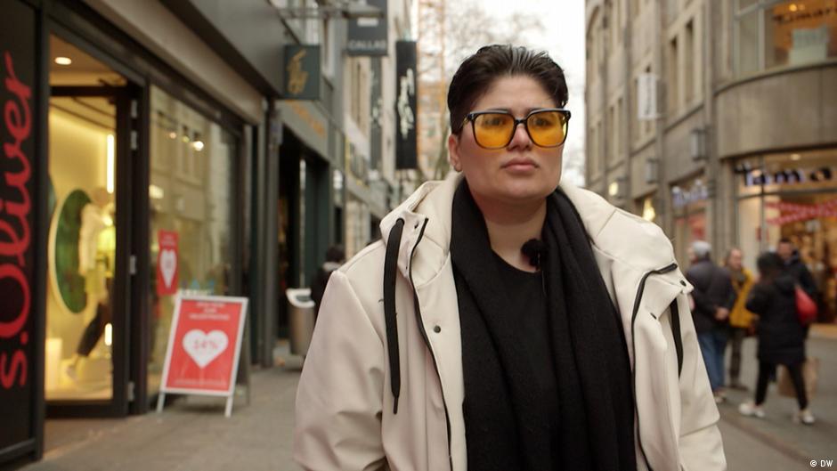 How one Iranian LGBTQ+ activist found a new life in Germany – DW – 03/28/2024