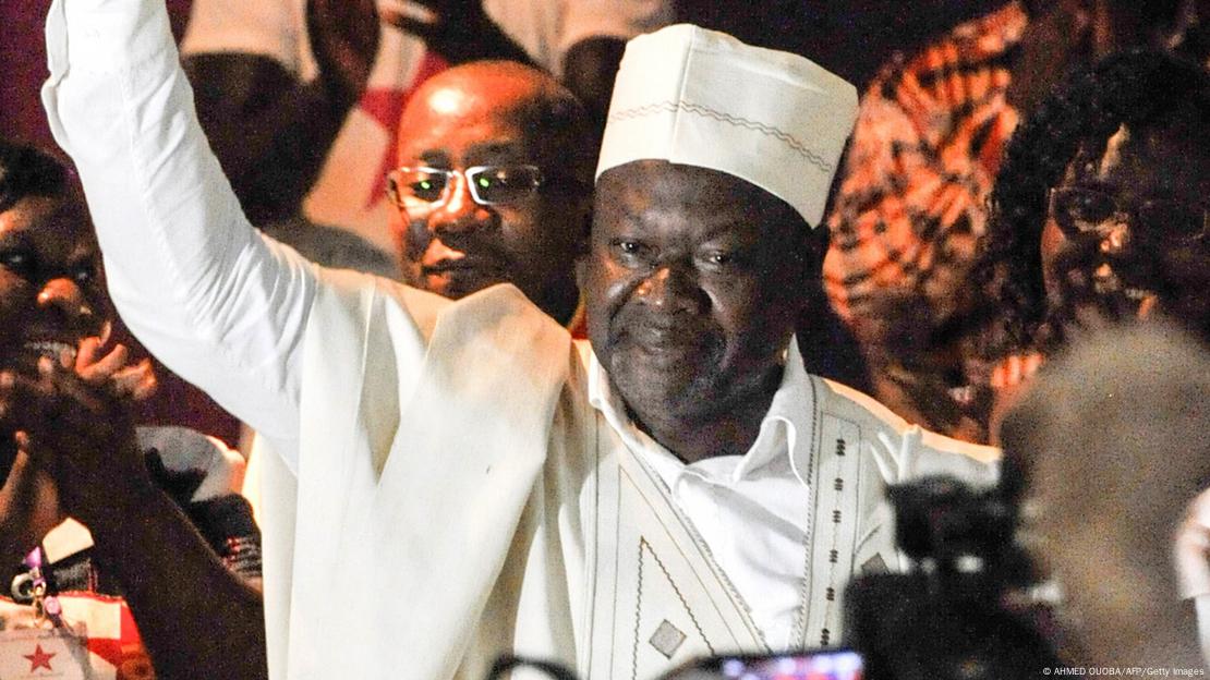 Ablasse Ouedraogo, ancien ministre burkinabè des Affaires étrangères Ablasse Ouedraogo, ancien ministre burkinabè des Affaires étrangères