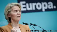 Ursula von der Leyen, Präsidentin der Europäischen Kommission, gibt nach der CDU-Bundesvorstandssitzung eine Pressekonferenz. Von der Leyen bewirbt sich für eine zweite Amtszeit als Präsidentin der Europäischen Kommission.