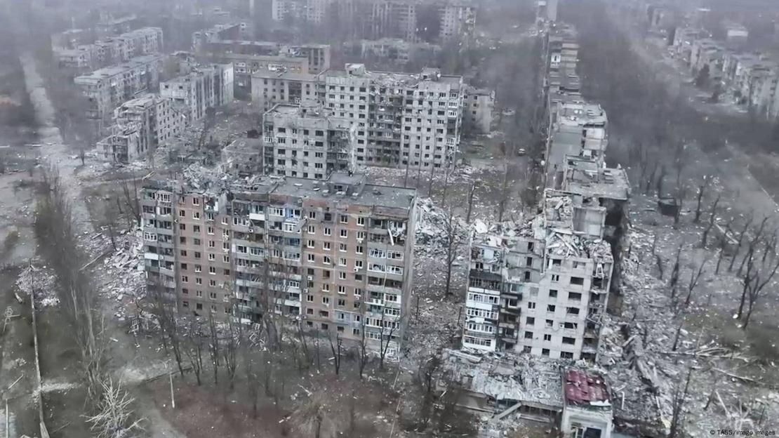 Edificios en ruinas tras bombardeos de Rusia en Avdivka, Ucrania. (18.02.2024).