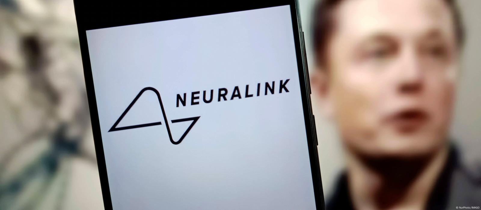 Neuralink разрешили вживить чип в мозг второму добровольцу – DW – 20.05.2024