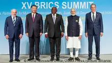 23.08.2023
August 23, 2023, Johannesburg, Gauteng, South Africa: Left to right: Brazilian President Luiz Inacio Lula da Silva, Chinese President Xi Jinping, South African President Cyril Ramaphosa, Indian Prime Minister Narendra Modi and Russian Foreign Minister Sergey Lavrov pose for the group photo at the 15th BRICS Summit, August 23, 2023 in Johannesburg, South Africa. (Credit Image: Â© Prime Ministers Office/Press Inf/Planet Pix via ZUMA Press Wire