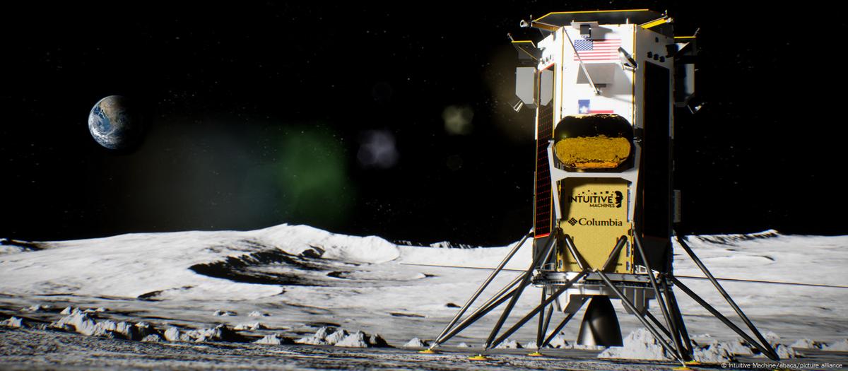 AVALON U5 MOON Hi-LANDER’s SUTHERLAND Moon lander tipped sideways on lunar surface but 'alive and