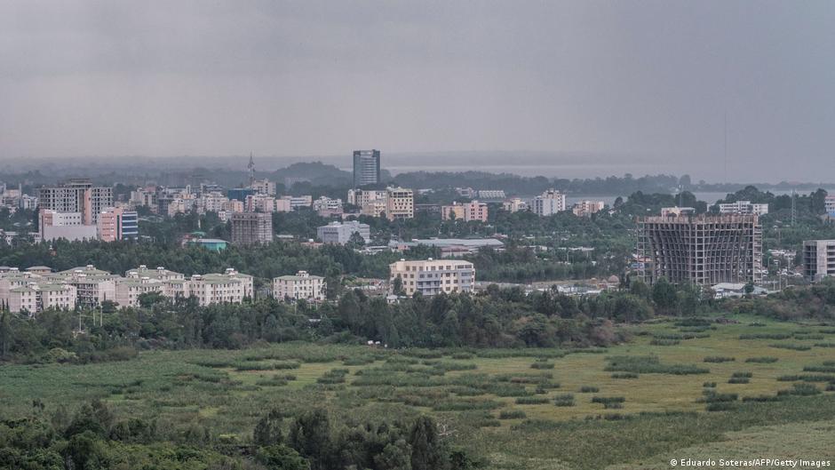 አብን ለመንግሥትና የፖለቲካ ኃይሎች ያቀረበው የሰላም ጥሪ አብን ለመንግሥትና የፖለቲካ ኃይሎች ያቀረበው የሰላም ጥሪ