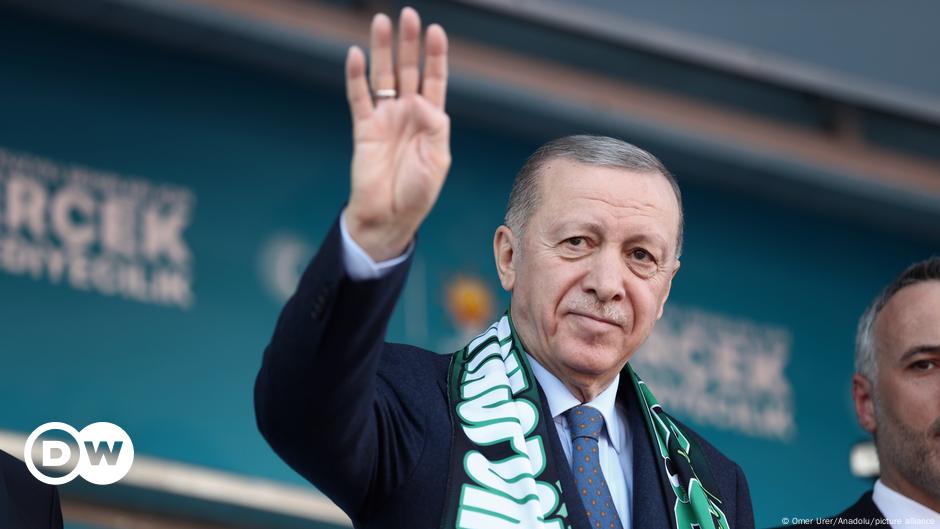 Erdogan’s farewell? Turkey’s leader hints at retirement – DW – 03/14/2024