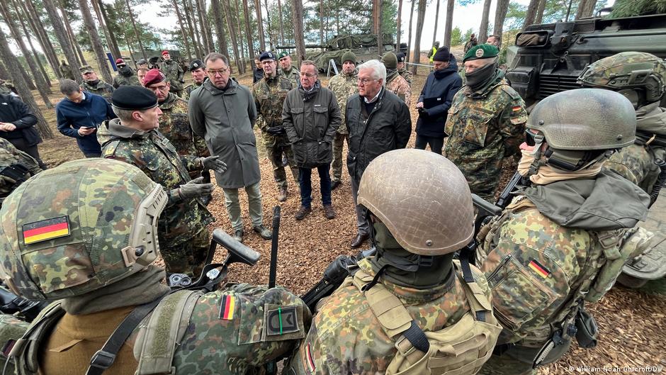 German mission to train Ukrainians forges ahead – DW – 02/27/2024 - Vimarsana News