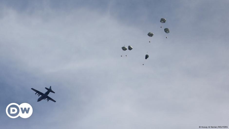 US Airdrops Humanitarian Aid in Gaza in Collaborative Effort with Jordan