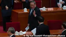 中國總理李強首度在人大會議發表工作報告，但人大閉幕後將不會舉行總理記者會。圖為李強3月4日出席政協會議。