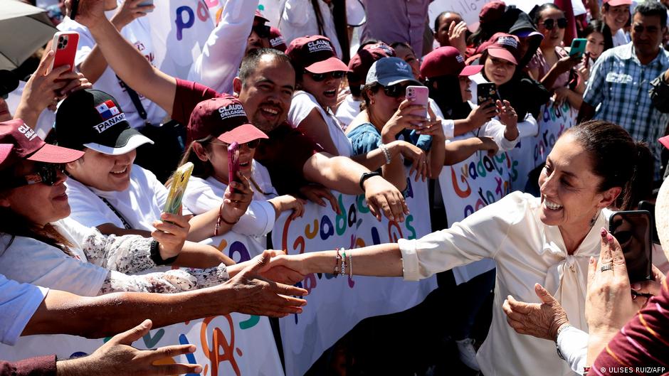 メキシコ、初の女性大統領を選出へ – DW – 2024年6月1日