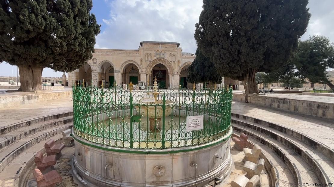 Džamija Al-Aksa jedno je od najsvetijih mjesta za muslimane. Za Jevreje je ovo područje poznato kao Brdo hrama.