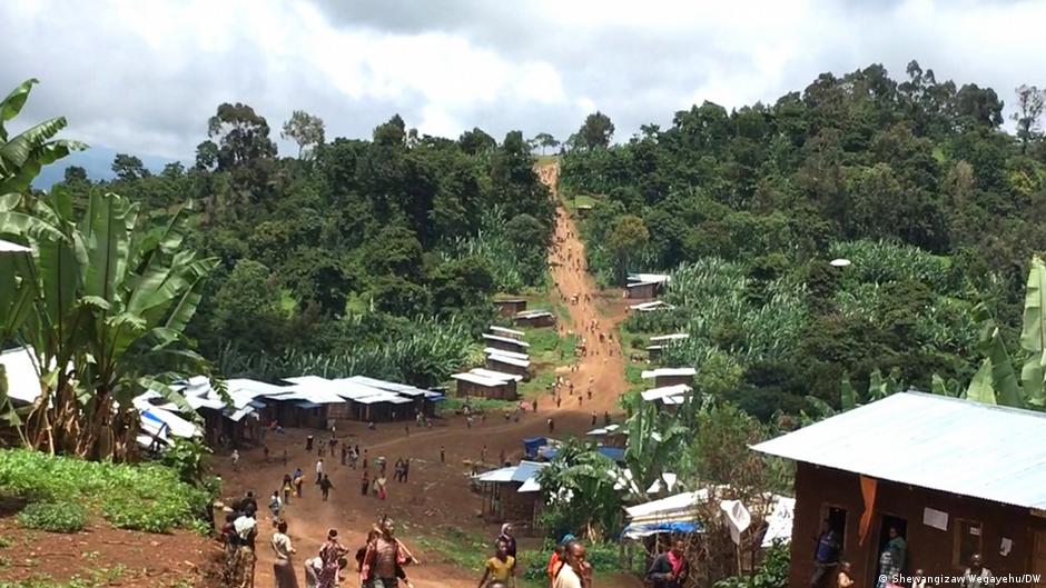 “ወደ ሰላም አማራጭ ተመልሰዋል” የተባሉ ታጣቂዎችና የዘላቂ ሰላም ተስፋ