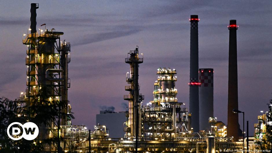 Photo of Deutschland fordert Rosneft auf, „einen Käufer zu finden oder die Raffinerie zu verlieren“ – DW – 03.08.2024