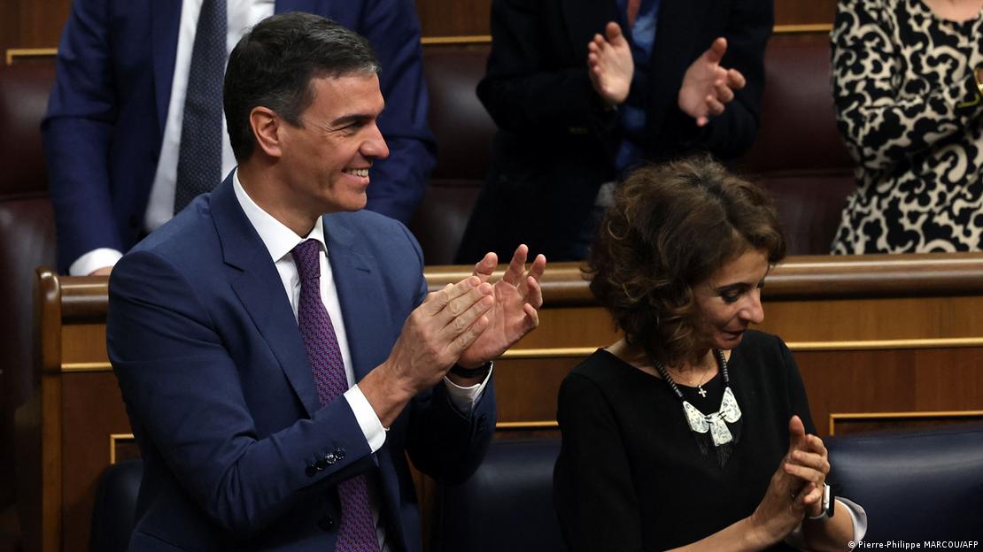 Sanchez ofroi amnisti për separatistët katalanas në mërgim