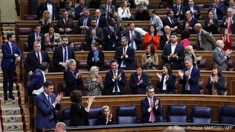 Spanisches Parlament billigt Amnestiegesetz für Separatisten