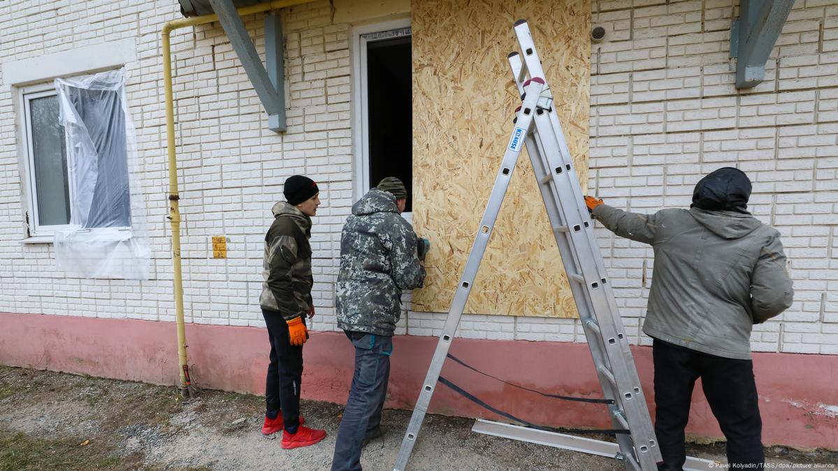 В Белгороде два человека погибли при воздушной атаке – DW – 16.03.2024