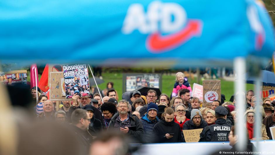 Sprečiti uticaj ekstremista: protest AfD-a u Diseldorfu