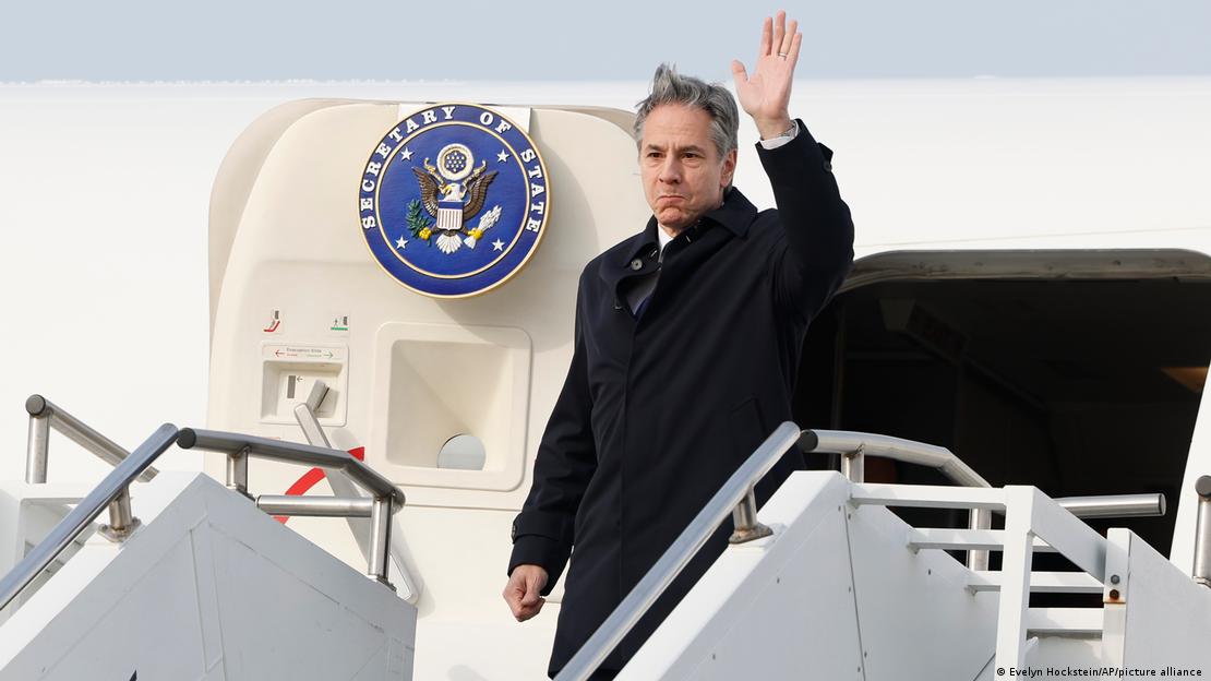 Blinken is in Seoul to attend a summit for democracy and is scheduled to hold talks with his South Korean counterpartImage: Evelyn Hockstein/AP/picture alliance