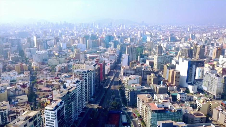 Grad Lima je leti vreo i zagušljiv zbog uske gradnje i premalo zelenila, planine na periferiji grada sada bi trebalo da budu pošumljene kako bi se poboljšao kvalitet vazduha