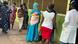 Fila de espera no Hospital Nacional Simão Mendes, em Bissau Fila de espera no Hospital Nacional Simão Mendes, em Bissau