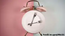 Alarm clock and a plate with fork and knife. Time to eat, diet or Intermittent Fasting concept. xkwx time, clock, health, fast, weight, loss, metabolism, healthy lifestyle, hour, timer, strategy, period, hunger, method, diabetes, fitness, copy space, slimming, balance, breakfast, dinner, time to eat, overweight, planning, control, plan, health care, obesity, nourishment, benefit, intermittent fasting, diet, restrict, calories, time-restricted eating, omad, one meal a day, wellbeing, anorexia, food, fork, fasting, healthy, intermittent, meal, weight loss, dieting, detox