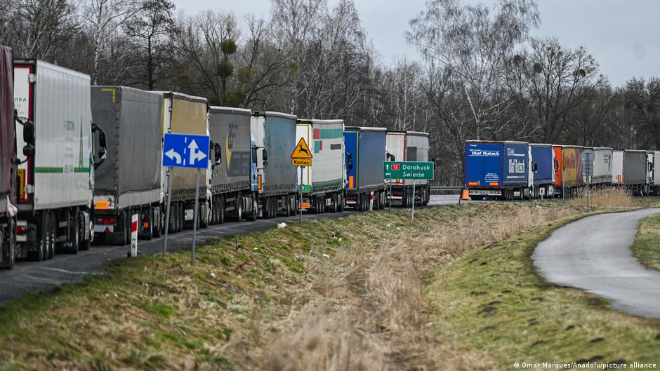 FT: Україна хоче перенести митний контроль до ЄС через російські дронові атаки