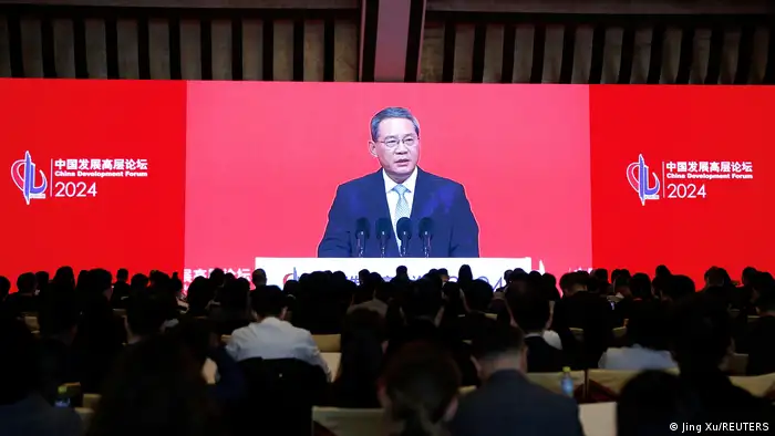 今年的中国发展高层论坛上，中国总理李强发表主题演说时重申“开放”的信号，称“一个更开放的中国，必将为世界带来更多合作共赢的机遇”。