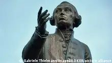 Apesar de seus 300 anos, Immanuel Kant continua atual