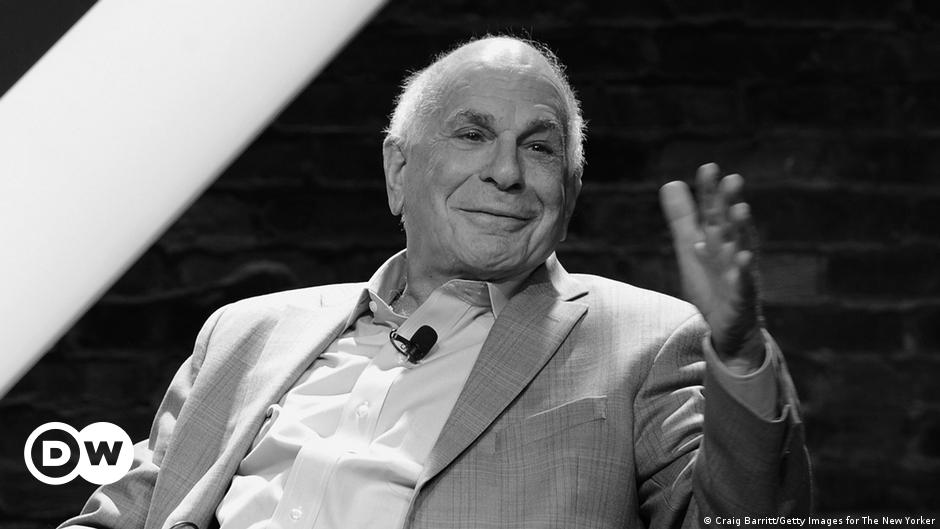 Nobel-prize winning psychologist Daniel Kahneman dies