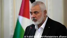 26.03.2024
Hamas chief Ismail Haniyeh speaks during a press briefing after his meeting with Iranian Foreign Minister Hossein Amirabdollahian in Tehran, Iran, Tuesday, March 26, 2024. (AP Photo/Vahid Salemi)