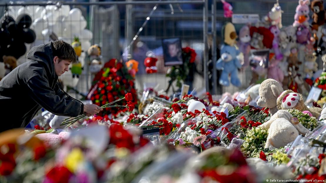 Russland Moskau | Trauer um Opfer des Anschlags in der Crocus City Hall