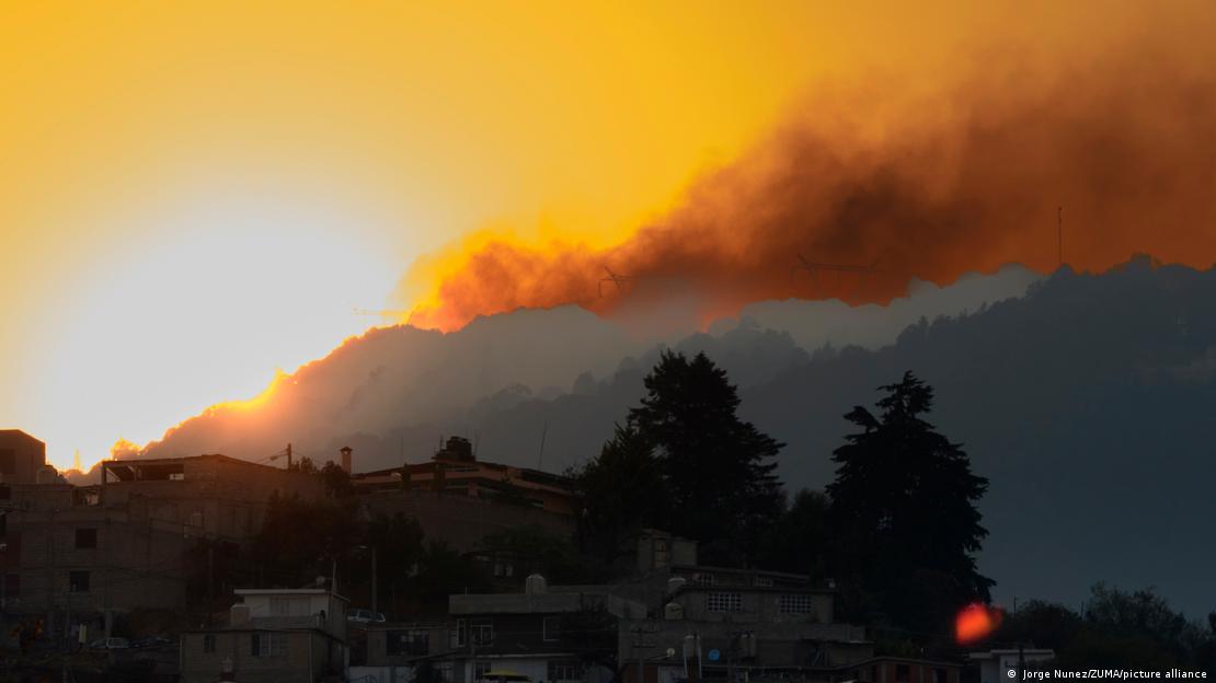 126 forest fires pollute the air in Mexico 126 forest fires pollute the air in Mexico